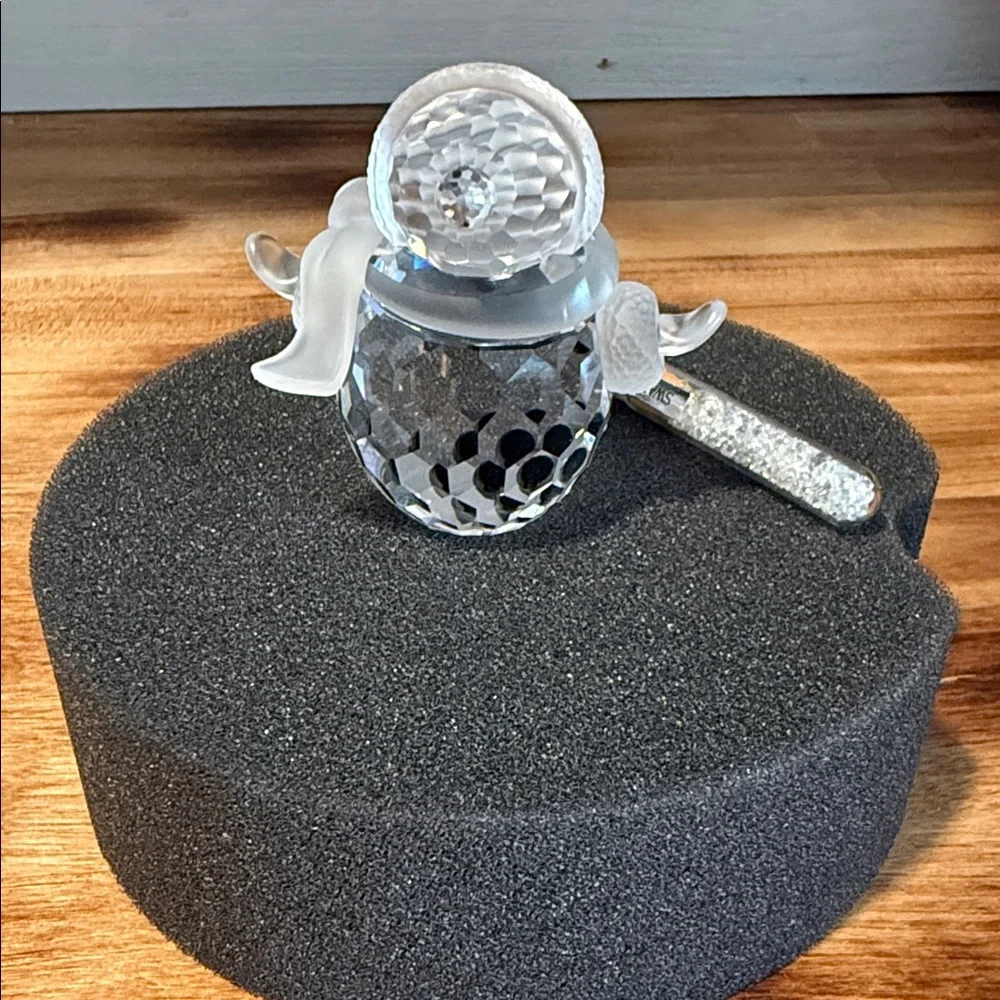 Swarovski Crystal Snowman Figurine with Scarf & Snowflake Crystals~Retired